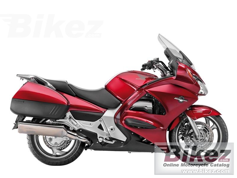 Big Honda st1300a pan-european abs picture and wallpaper from Bikez.com
